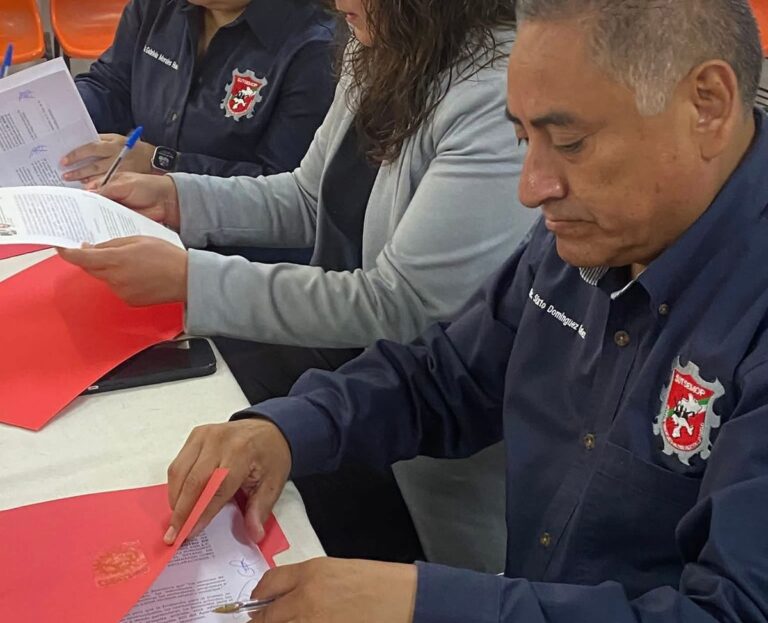 Firman 2do convenio SUTSEMOP y Cecati 62