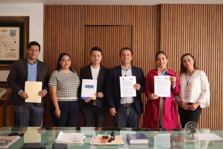 Firman convenio cadena hotelera y Ayuntamiento