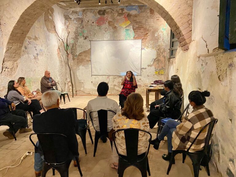 Imparten taller de Curaduría y Gestión Institucional