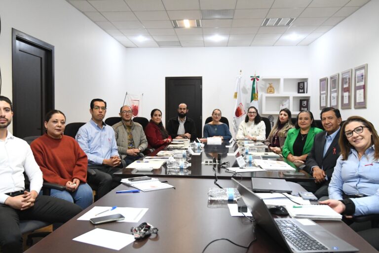 Presentan resultados de evaluaciones externas a programas sociales