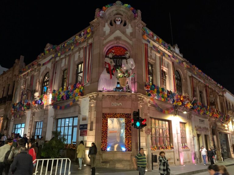 FGJEZ gana primer lugar en decoración de Arcos, Fachadas y Espacios