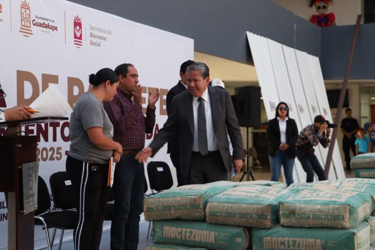 Entregan 450 apoyos de vivienda en Guadalupe