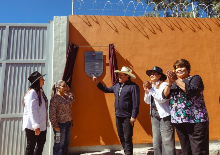 Invierten más de 1.8 mdp en infraestructura educativa
