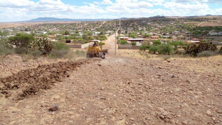 Municipios unirán recursos para carretera