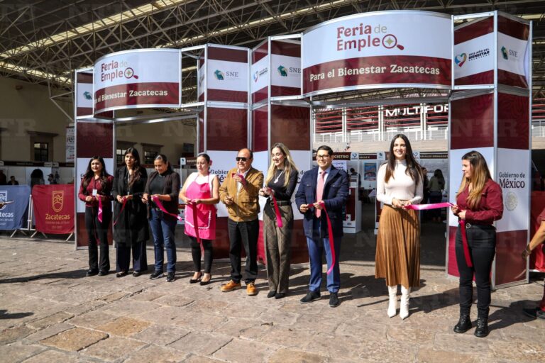 Ofertan 600 empleos en feria