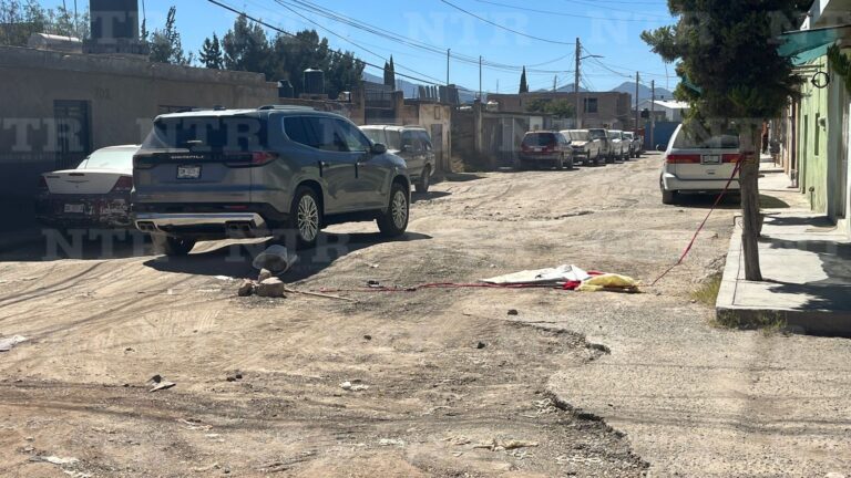 Colonos exigen rehabilitar calle