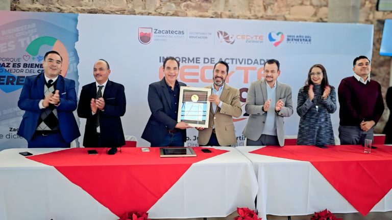Reconocen a nivel nacional al Cecytez