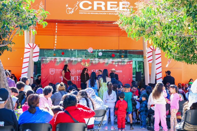 Celebran posada en el CREE