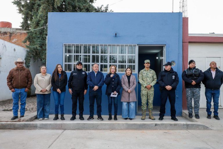 Entregan segunda etapa de restauración de casetas de seguridad