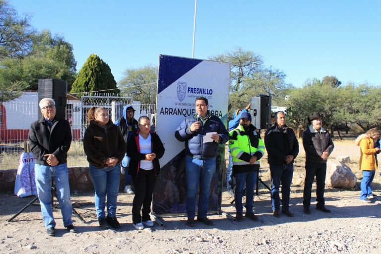 Rehabilitan red de drenaje y calles en localidades