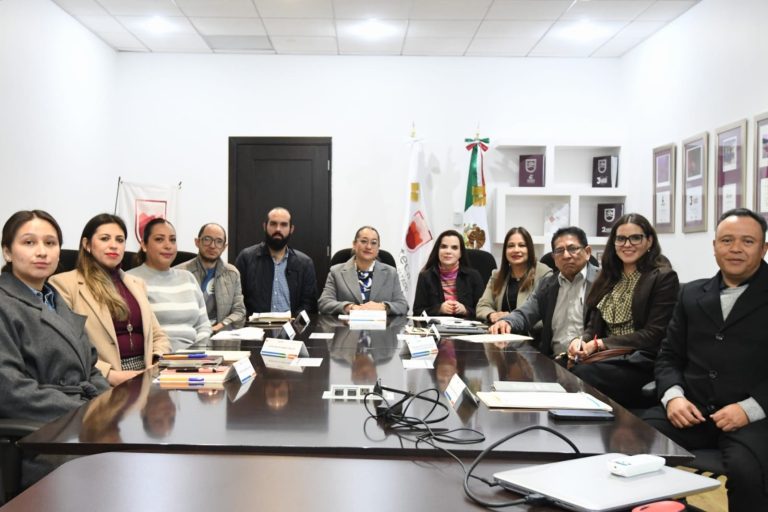 Invierten 1 mil 882 mdp en obra pública