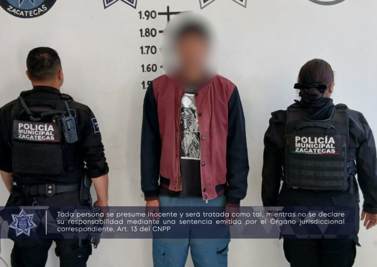 Detienen a tres personas por robo a casa habitación