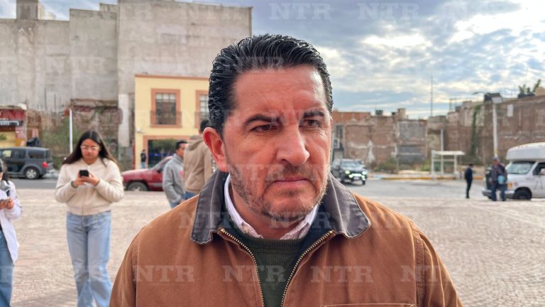Destina Municipio 4 mdp en la navidad
