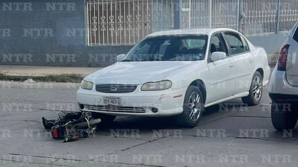 Joven resulta lesionado al ser impactado en su motocicleta