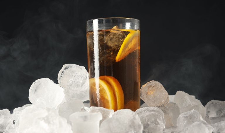 Advierten sobre consumo de hielo en fiestas decembrinas