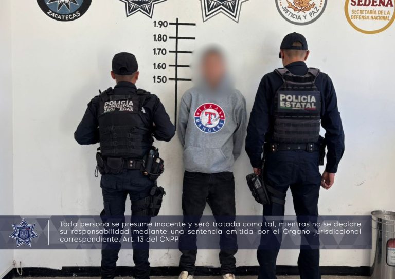 Detienen a joven por narcomenudeo