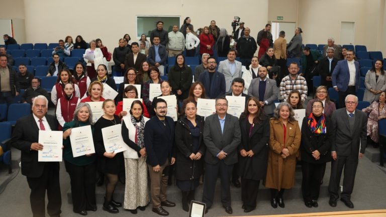 Reconocen años de servicio a personal de la SSZ