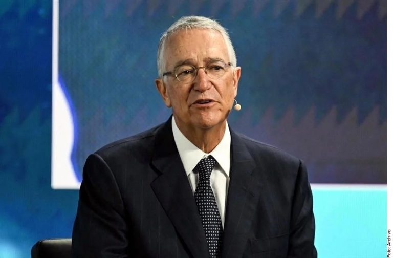 Cobrará SAT 51 mil mdp a Grupo Salinas en enero