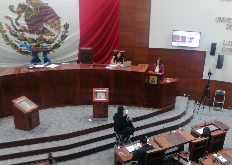 Comparece Sefin en la Legislatura; expone el paquete económico
