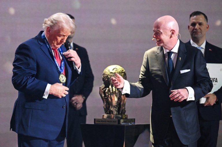 Da FIFA a Trump premio de la paz