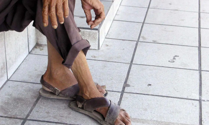 Abandono de abuelitos debe tener secuelas legales