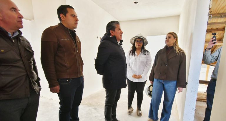 Avanza construcción de viviendas del bienestar