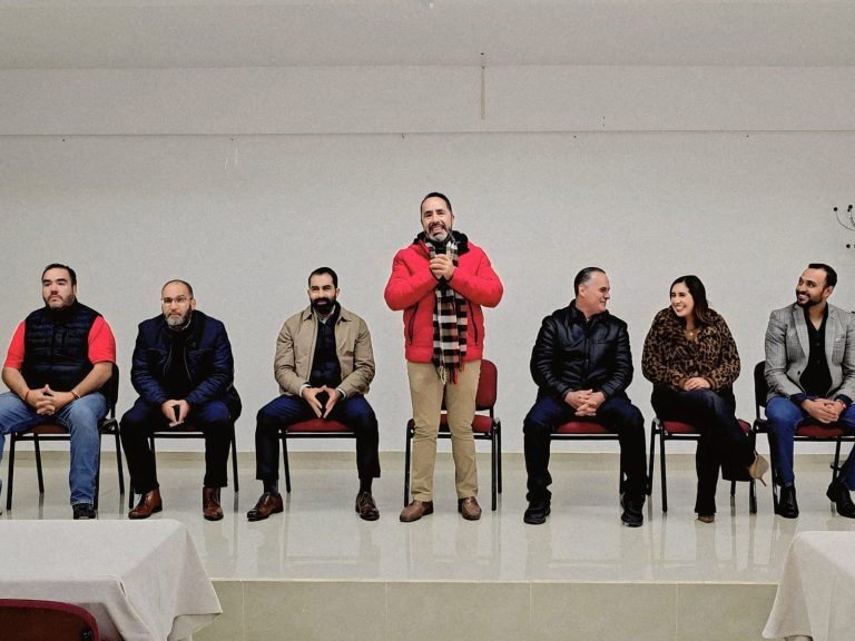 Participan docentes en elaboración de instrumentos de evaluación académica