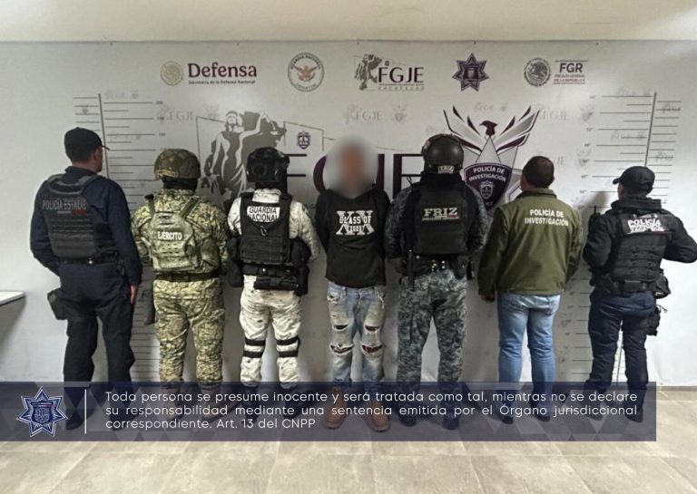 Detienen a presunto narcomenudista