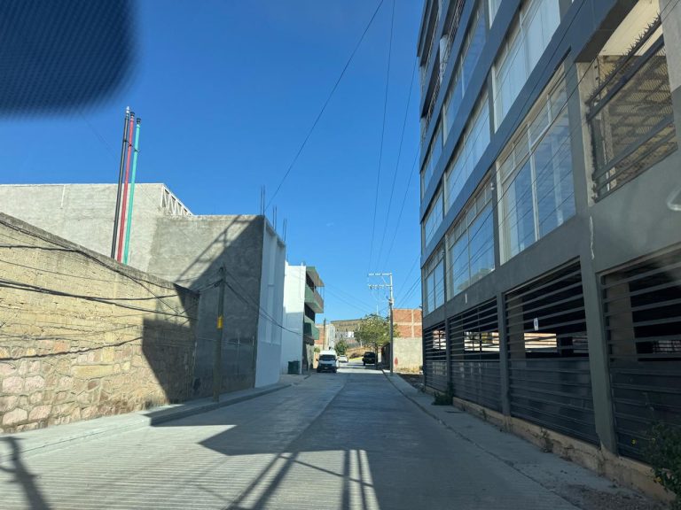 Entrega ayuntamiento capitalino 16 obras de infraestructura