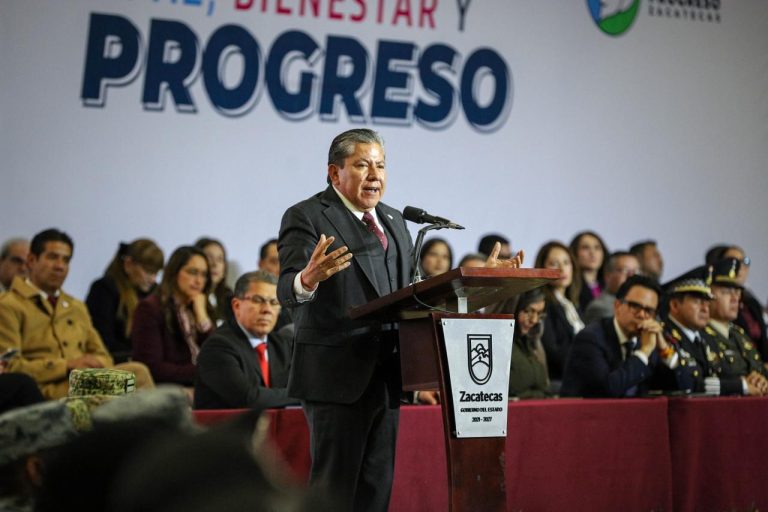 Presenta gobernador Agenda del Progreso