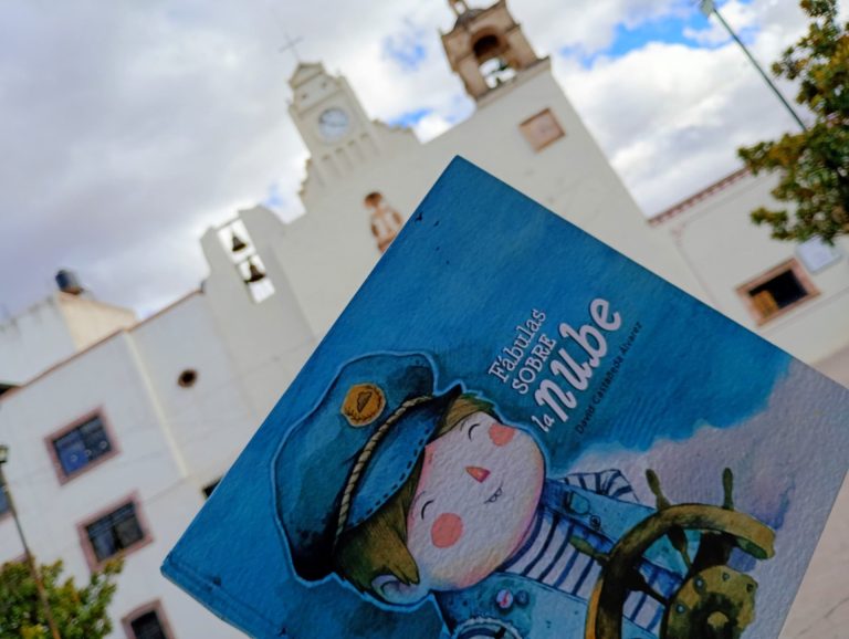 Suman esfuerzos para comprar libros