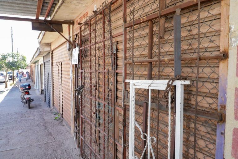 Buscan reactivar espacio comercial en la calle Fray Servando