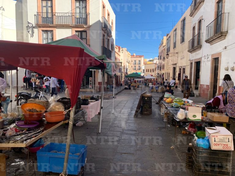 Reportan comerciantes bajas ventas este inicio de Cuaresma