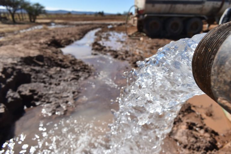 Piden blindar agua como derecho y no como mercancía