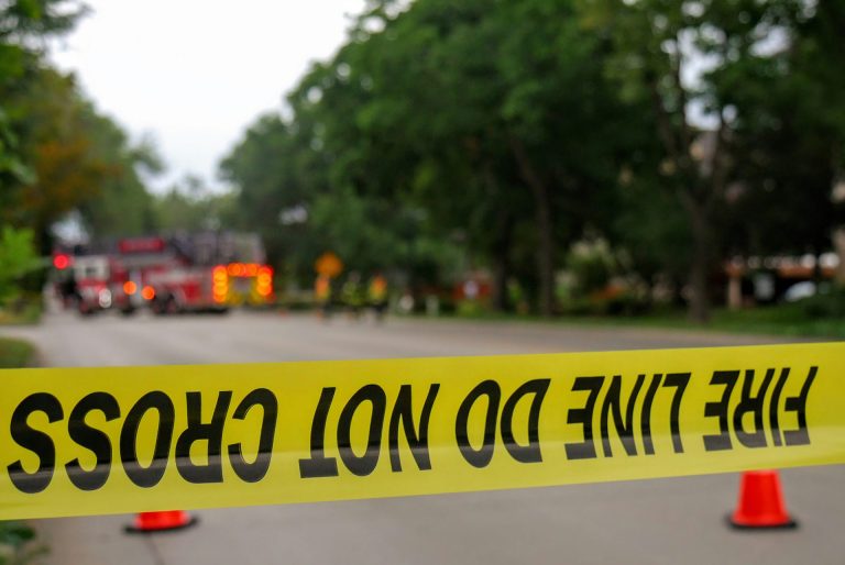 Mueren 4 personas apuñaladas a las afueras de Seattle