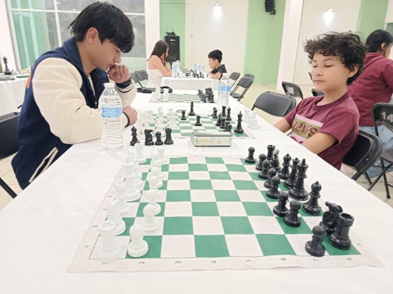 Primer campeonato municipal de ajedrez, en Enrique Estrada