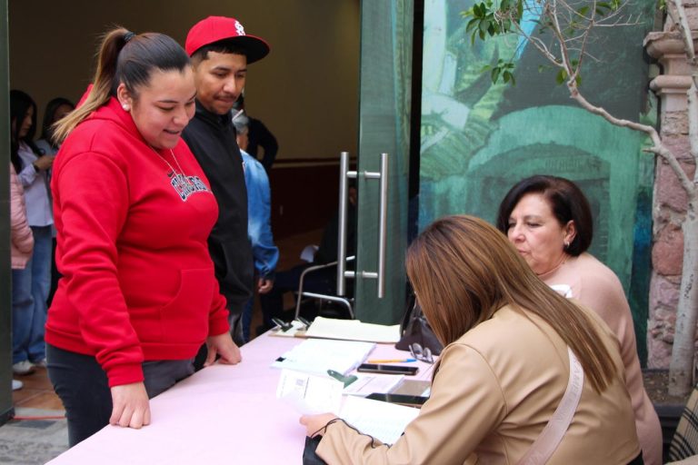Realiza Guadalupe talleres prematrimoniales
