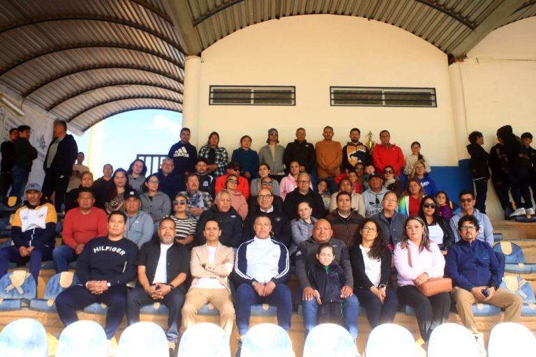 Rector felicita a Tuzos por campeonato en Liga Nacional Juvenil