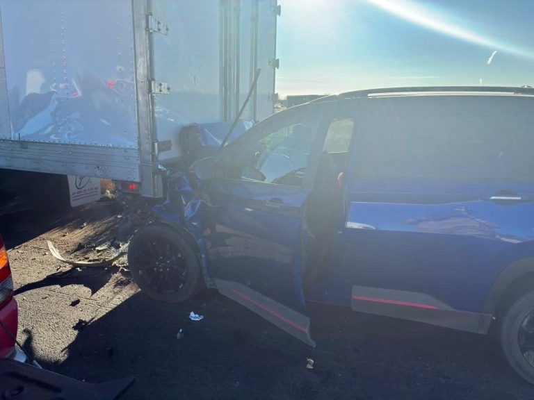 Trágico accidente deja una mujer sin vida y dos heridos