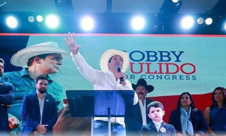 Avanza Bobby Pulido rumbo al Congreso de EU