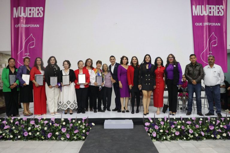 Las mujeres están aquí por su capacidad: Isadora Santivañez