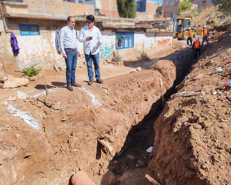 Mejoran subcolector sanitario en el asentamiento Francisco Villa