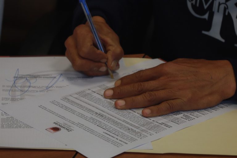 Alertan sobre estafa para supuesta entrega de escrituras