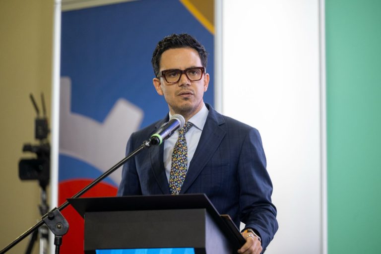 Despliegan operativo preventivo en escuelas por retos virales