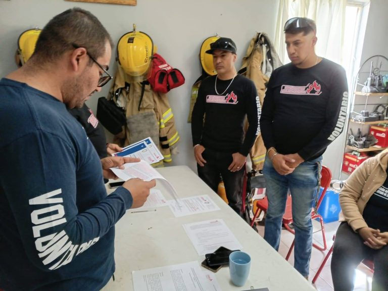 Esperan bomberos camión de ataque rápido