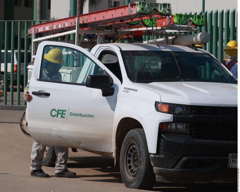 Evitan corte de luz por deuda de $1.5 millones