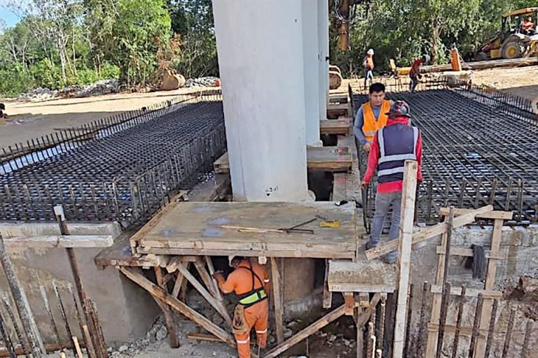 Exhiben hundimientos de pilotes del Tren Maya