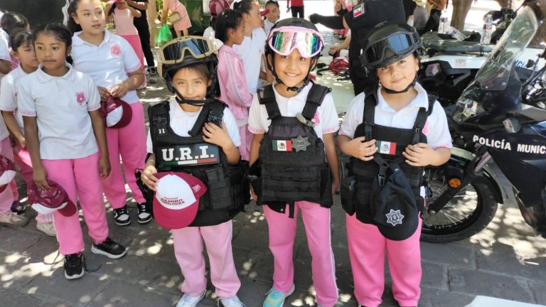 Festejan a los niños y los invitan a ser alcaldes por un día