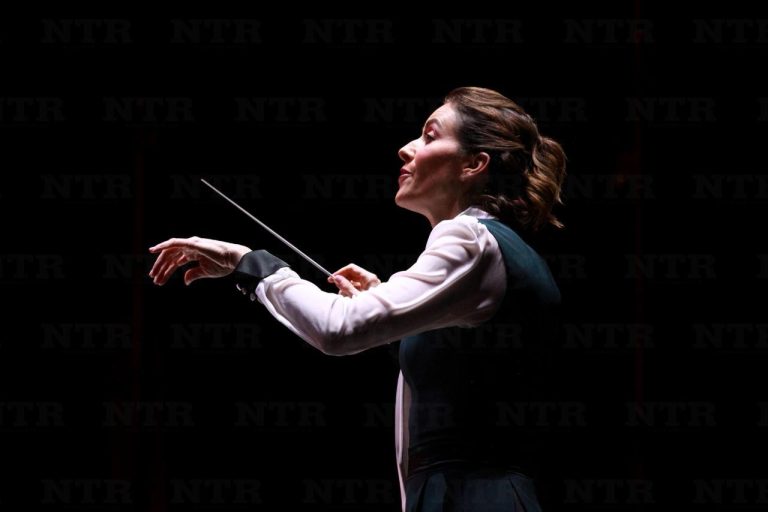 Alondra de la Parra impresiona en FCZ