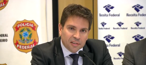 Liberado exdirector de la Inteligencia brasileña por el ICE